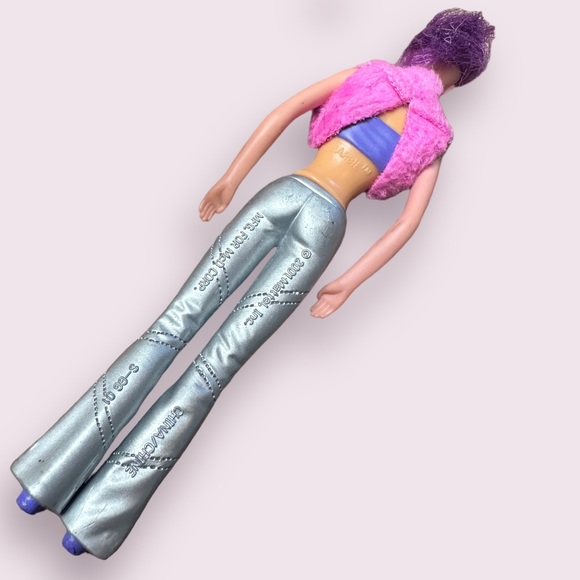 Set Of Three Miscellaneous Mattel Barbie McDonald’s Small Toys Dolls Ballerina - Picture 7 of 8